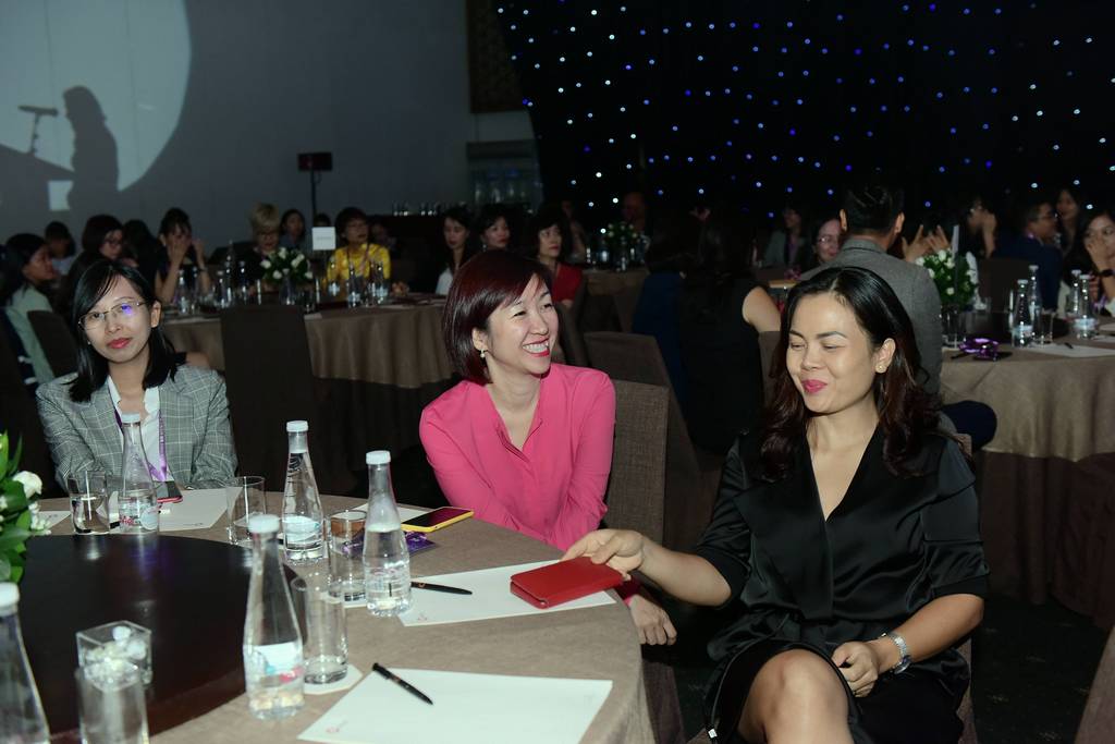 Attendees are happily networking