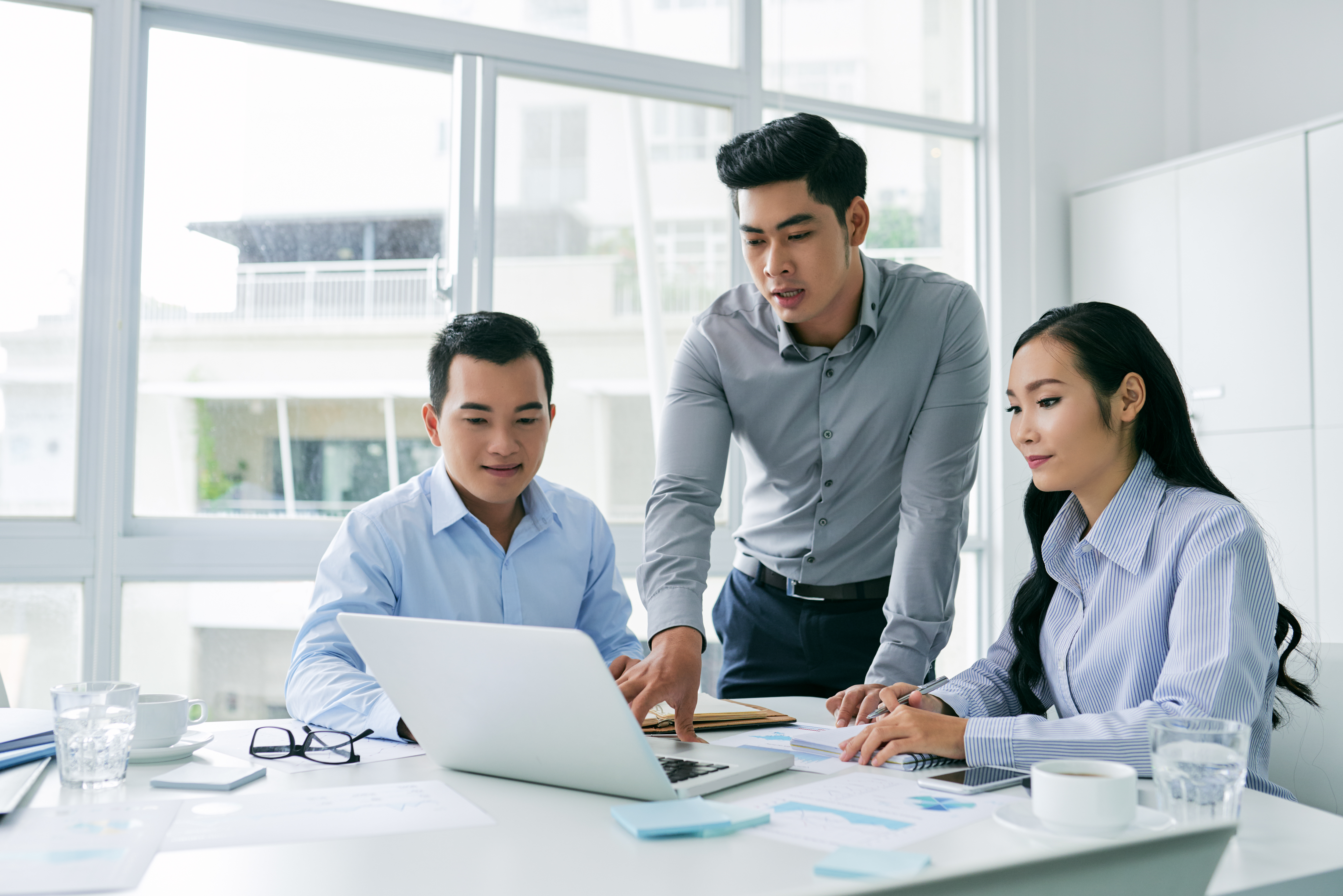 Lúc tá»c Äá» tÄng trưá»ng bá» chững lại và doanh nghiá»p cần siết chặt Äầu tư cÅ©ng là thá»i Äiá»m thuê ngoà i nhân sá»± lên ngôi.