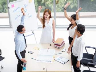 Bài Toán Nhân Sự Hậu Khủng Hoảng: Doanh Nghiệp Cần Làm Gì Để Hồi Phục?