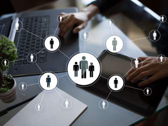 Nhân Sự Thuê Ngoài