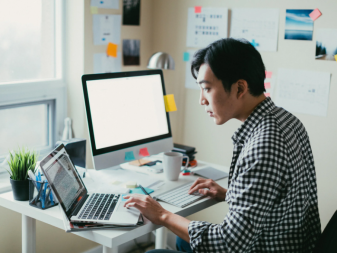 Nỗi Lòng Người Hướng Nội: Làm Sao Để Không Phải Cố Gồng Mình Tương Tác Với Thế Giới?