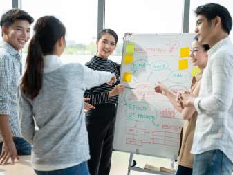 Lợi Ích Của Mô Hình HR Linh Hoạt Đối Với Doanh Nghiệp Trong Bối Cảnh Mới