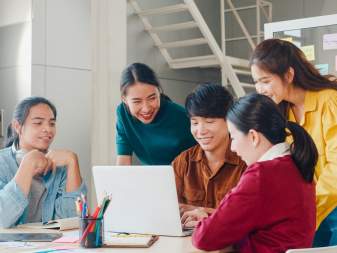 5 questions to consider before you launch an employee pulse survey