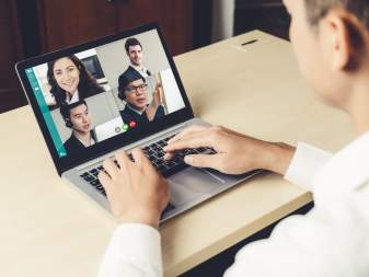 Tạo Lập Mối Quan Hệ Bền Vững Với Đồng Nghiệp