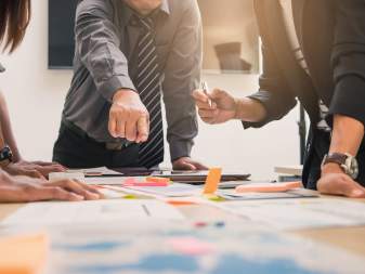 10 Phương Pháp Vận Hành Của Một Nhóm Làm Việc Tích Cực