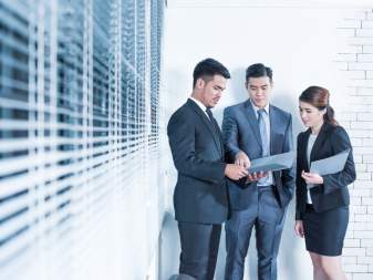 How to Build an Effective Leadership Development Program?